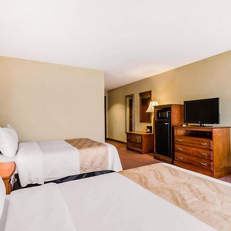 Quality Inn & Suites Cartago Exterior foto