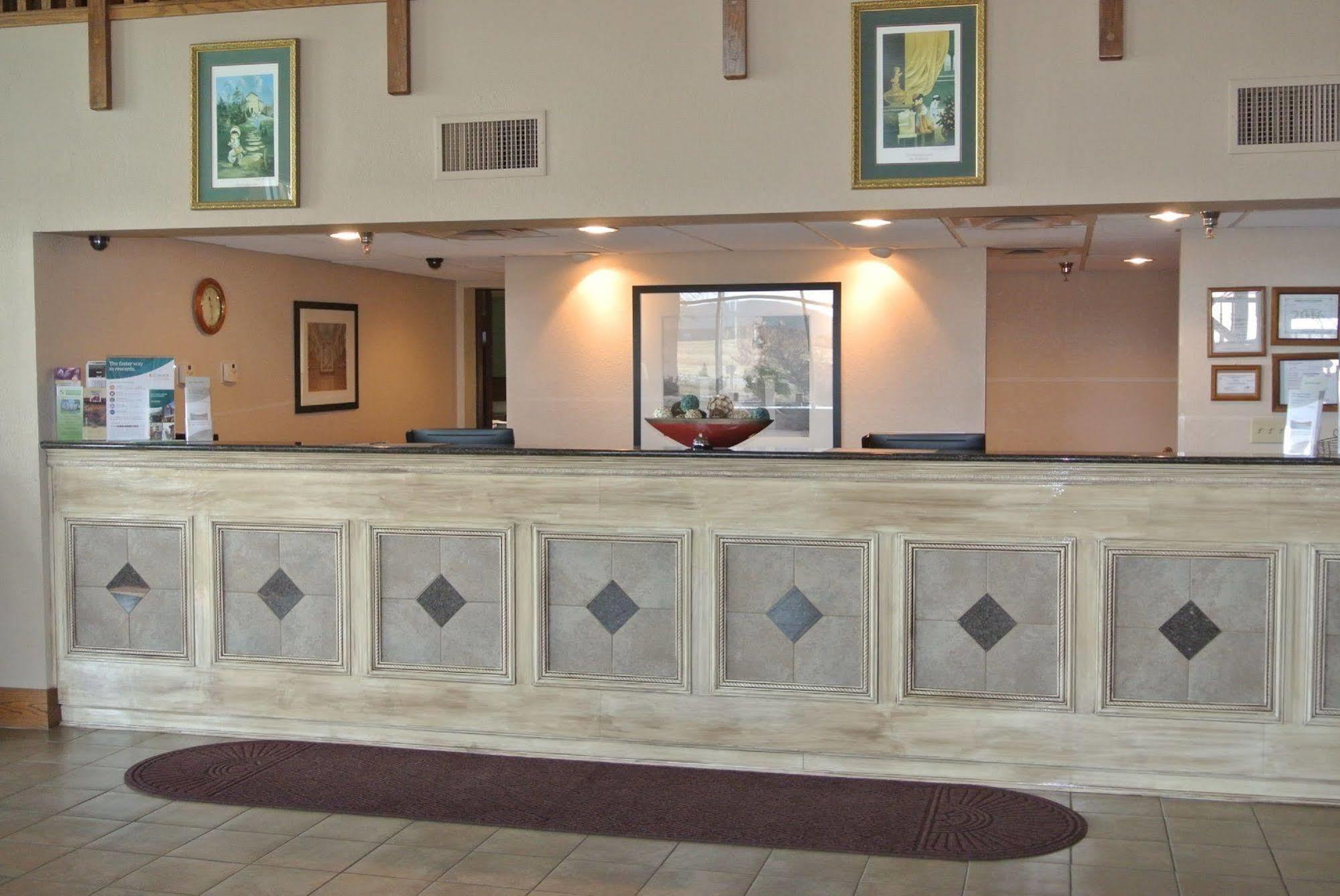 Quality Inn & Suites Cartago Exterior foto